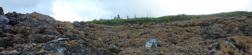 Piton de la Fournaise - Coule d'avril 2007 et Rempart du Tremblet