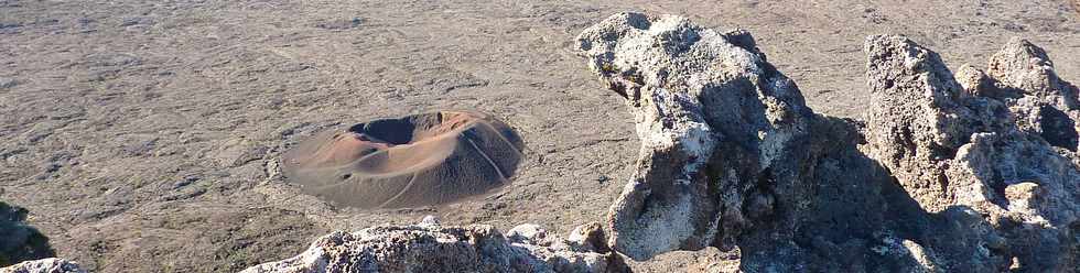 Pas de Bellecombe - Vers le Piton de la Fournaise - Formica Lo