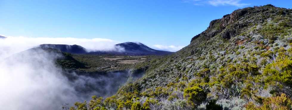 31 octobre 2014 - Volcan - Vue sur le Plateau des Basaltes