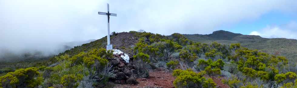 Piton de la Fournaise - Piton des Feux  Mauzac -