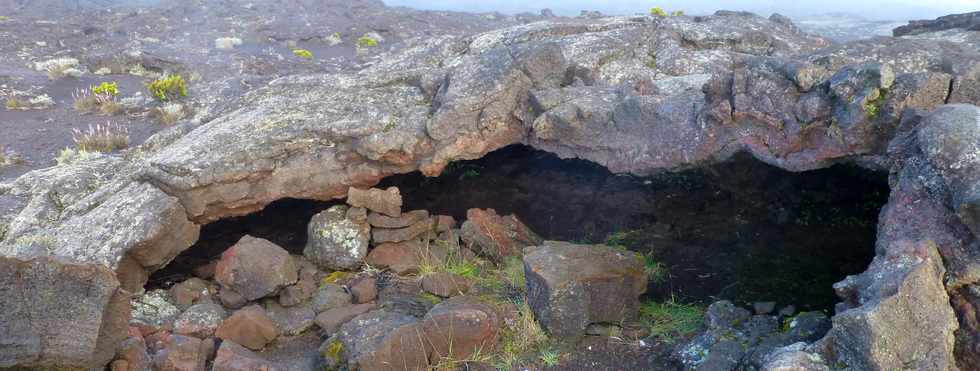 11 fvrier 2015 - Massif du Piton de la Fournaise - Caverne du Chisny