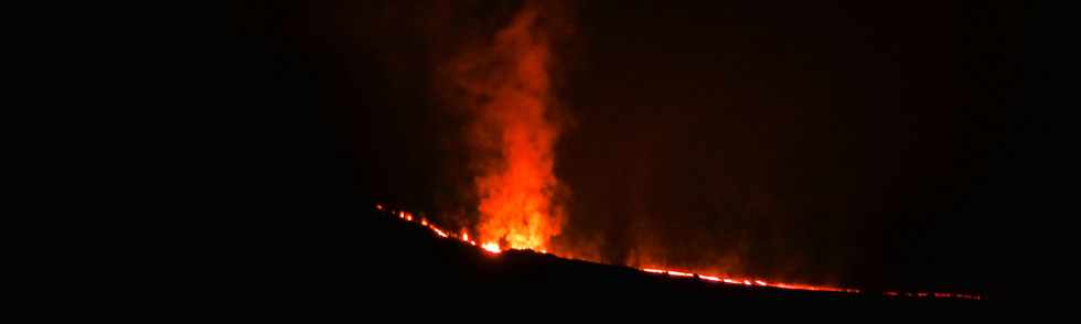 24ot 2015 - Eruption du Piton de la Fournaise - 4 de l'anne !