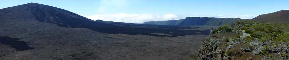 30 octobre 2015 - Massif de la Fournaise - Sentier du Piton de Bert -  Piton Kalla et Pl