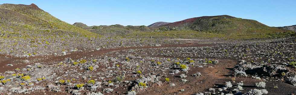 2 fvrier 2017 - Piton de la Fournaise - Eruption du 31 janvier 2017 -  Sentier du Piton de Bert