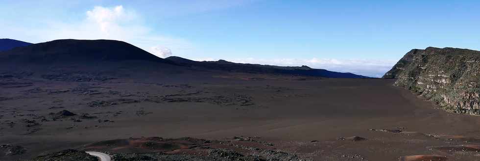 14 juillet 2017 - Ile de la Runion - Eruption au Piton de la Fournaise -  Plaine des Sables