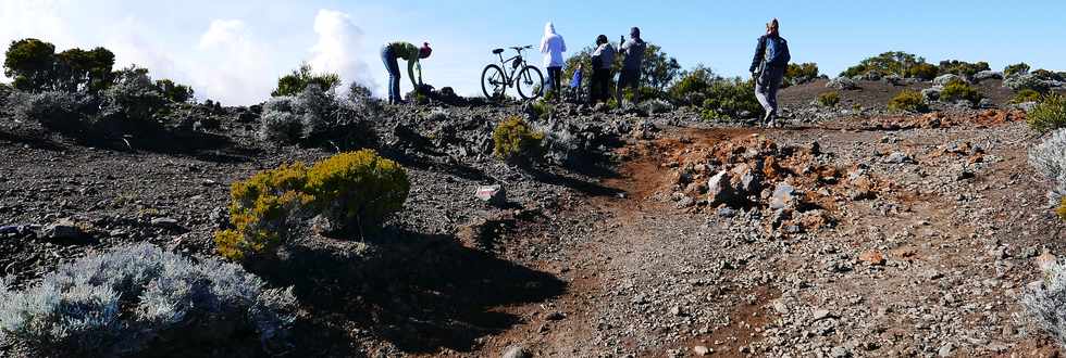 14 juillet 2017 - Ile de la Runion - Eruption au Piton de la Fournaise -  Sentier du Piton de Bert - VTT