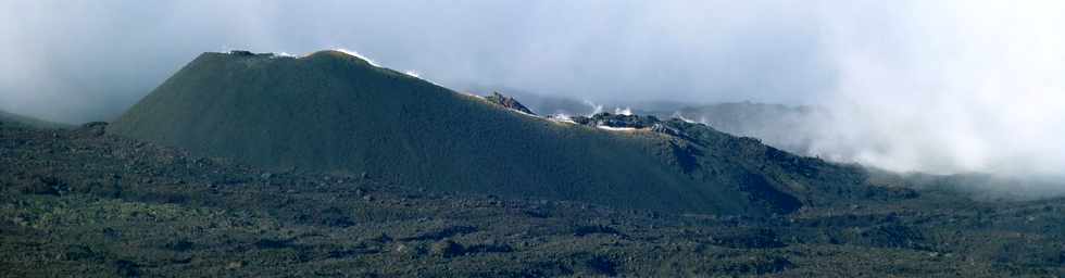 14 juillet 2017 - Ile de la Runion - Eruption au Piton de la Fournaise - Vue depuis le Piton de Bert