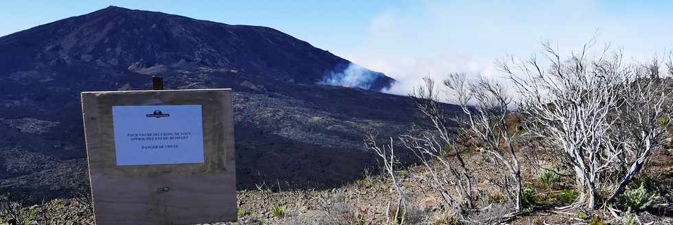 14 juillet 2017 - Ile de la Runion - Eruption au Piton de la Fournaise - Sentier du Piton de Bert - Retour vers le parking Foc Foc  -