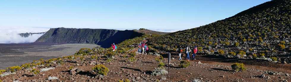 14 juillet 2017 - Ile de la Runion - Eruption au Piton de la Fournaise - Sentier du Piton de Bert - Retour vers le parking Foc Foc  -