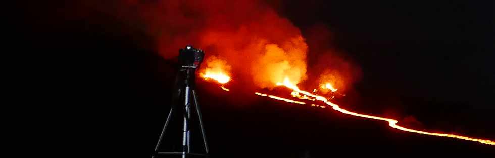 29 avril 2018 - Piton de la Fournaise - Eruption du 27 avril 2018  proximit du cratre Rivals -