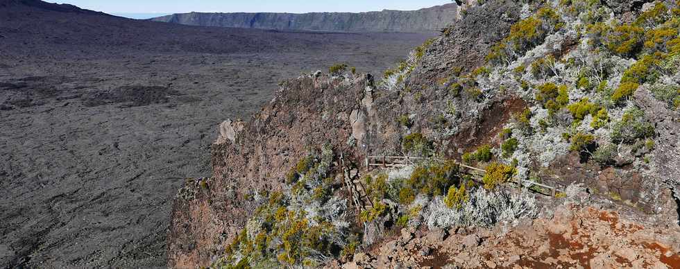 27 juillet 2018 - Ile de la Runion - Massif de la Fournaise - Pas de Bellecombe - Dyke