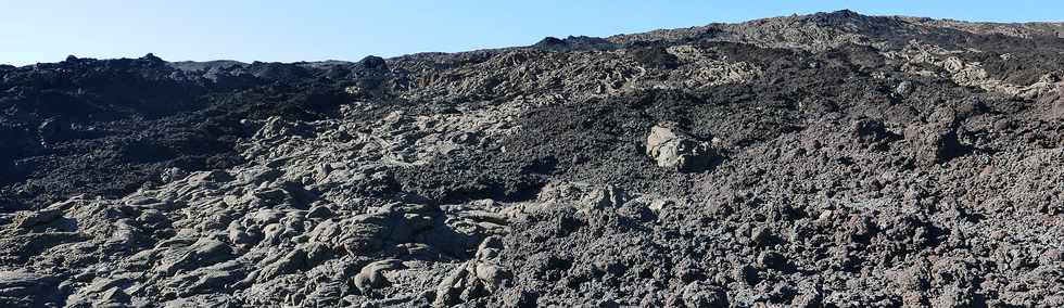 15 aot 2018 - Piton de la Fournaise - Sentier d'accs au cratre Dolomieu