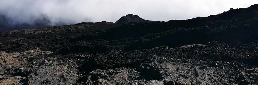 15 aot 2018 - Piton de la Fournaise - Sentier d'accs au cratre Dolomieu