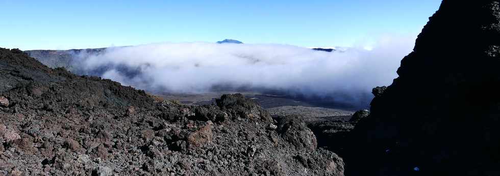 15 aot 2018 - Piton de la Fournaise - Sentier d'accs au cratre Dolomieu