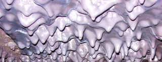 Stalactites de lave coul�e 2004