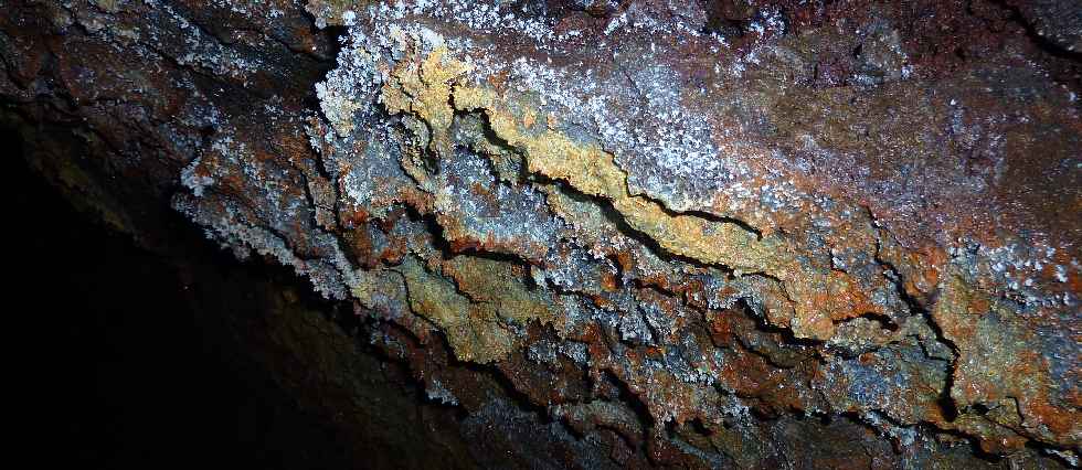 Tunnels de lave - Piton de la Fournaise - Runion