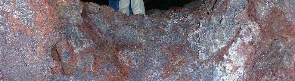 Tunnel de lave du Piton de la Fournaise