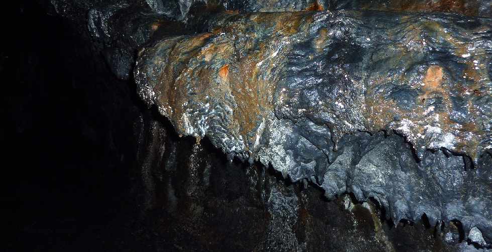 Piton de la Fournaise - Tunnel de lave