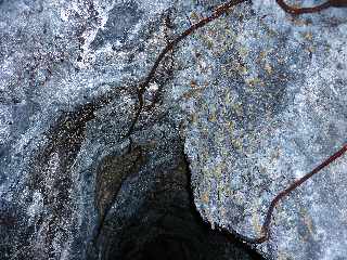 Tunnel de lave dans la coule de 1800