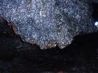 Tunnels de lave de la coule 2004 - Piton de la Fournaise