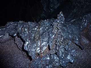 Tunnels de lave de la coule 2004 - Piton de la Fournaise