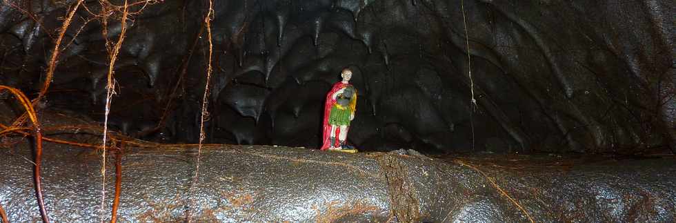 Septembre 2015 - Piton de la Fournaise - Tunnels de lave coule 2004 - St-Expdit-des-tunnels-de-lave