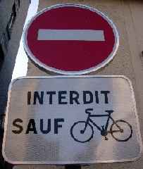 Double-sens cycliste - Panneau encore inconnu  St-Pierre ...