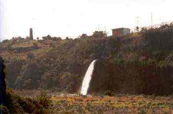 La cascade de l'usine hydrolectrique du Bras de la Plaine