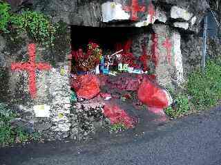 Oratoire dans le rempart du Ouaki