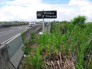 Pont aval sur la rivire St-Etienne