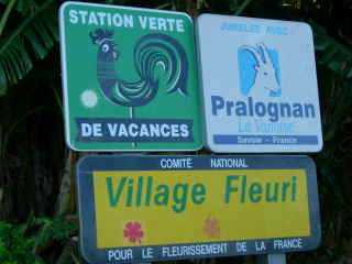 Village fleuri, l'Entre-Deux