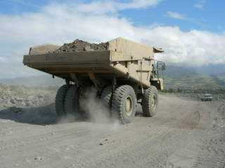 Dumper dans la rivire St-Etienne