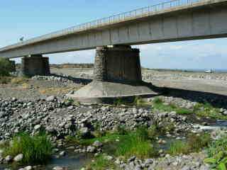 Pont sur la rivire St-Etienne