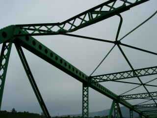 Pont mtallique sur le Bras de la Plaine