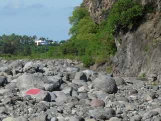 Marque rouge dans le Bras de Cilaos