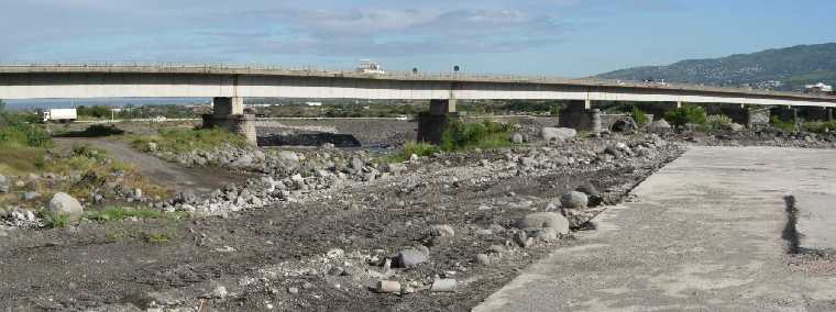 Pont de la rivire St-Etienne