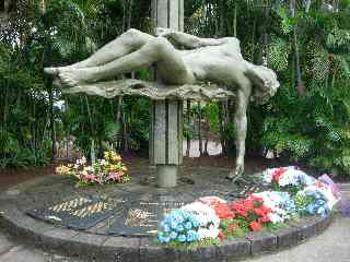 Monument aux morts du Tampon