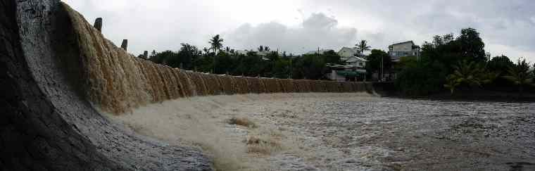 Radier de la rivire d'Abord - cyclone Gal