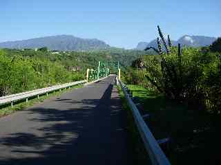 Pont mtallique sur le Bras de la Plaine