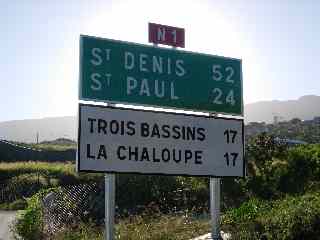 St-Denis à 52 km