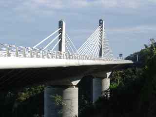 Pont sur la ravine des Trois-Bassins