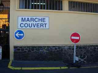 March couvert
