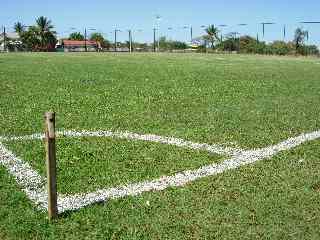 Nouveau terrain de foot  Pierrefonds