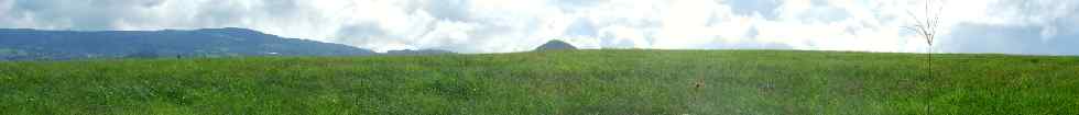 Chemin de l'asile, herbages et piton Mont Vert