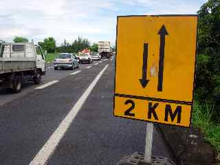 Pont  double sens sur la rivire St-Etienne