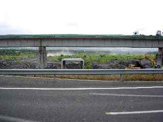 Travaux dans la rivire St-Etienne, en amont du radier