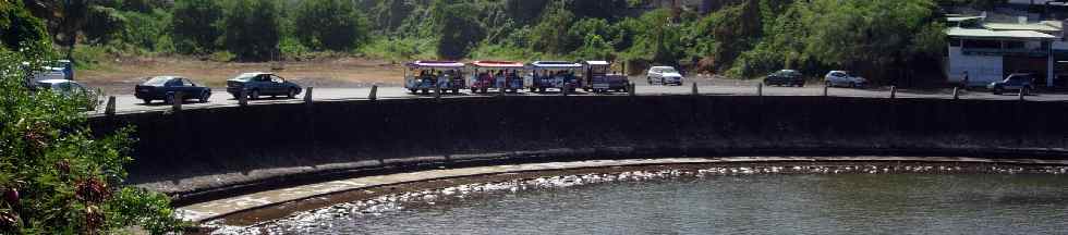 Petit train et radier de la rivire d'Abord