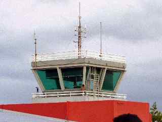 Tour de contrle de Pierrefonds Airport