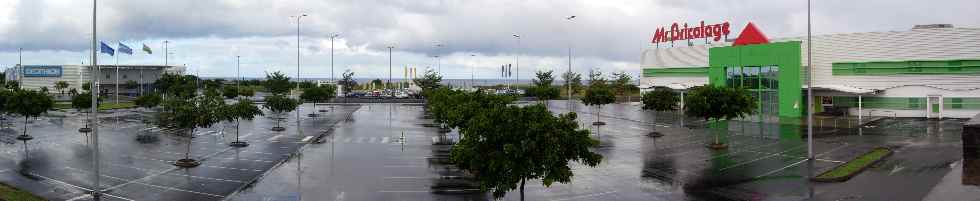 Emplacement du futur magasin Carrefour de St-Pierre