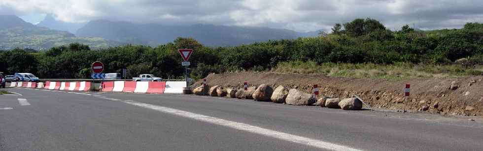 Amnagement de la sortie de la quatre-voies vers l'ancienne RN1